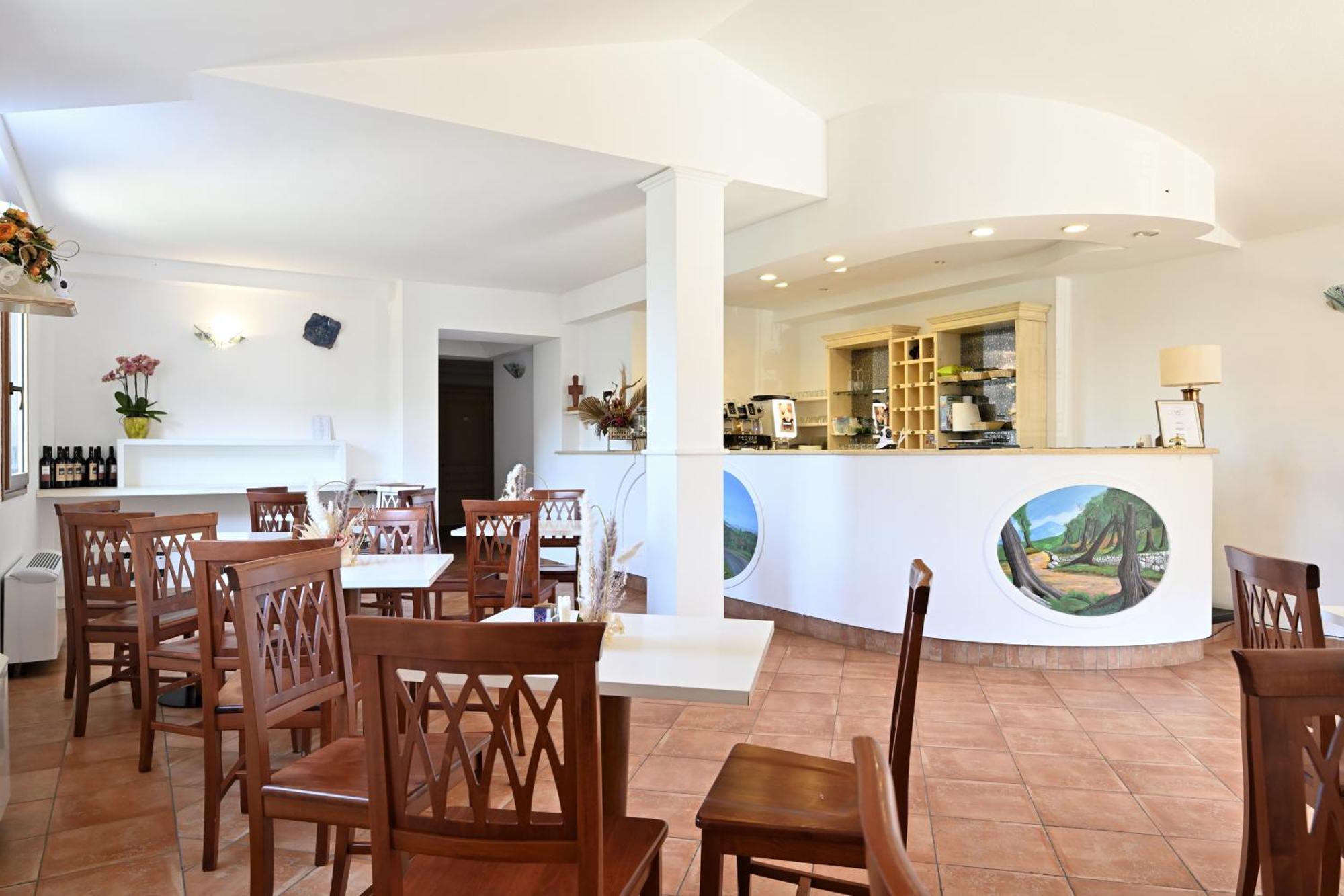 Hotel Marie Claire Lanusei Εξωτερικό φωτογραφία
