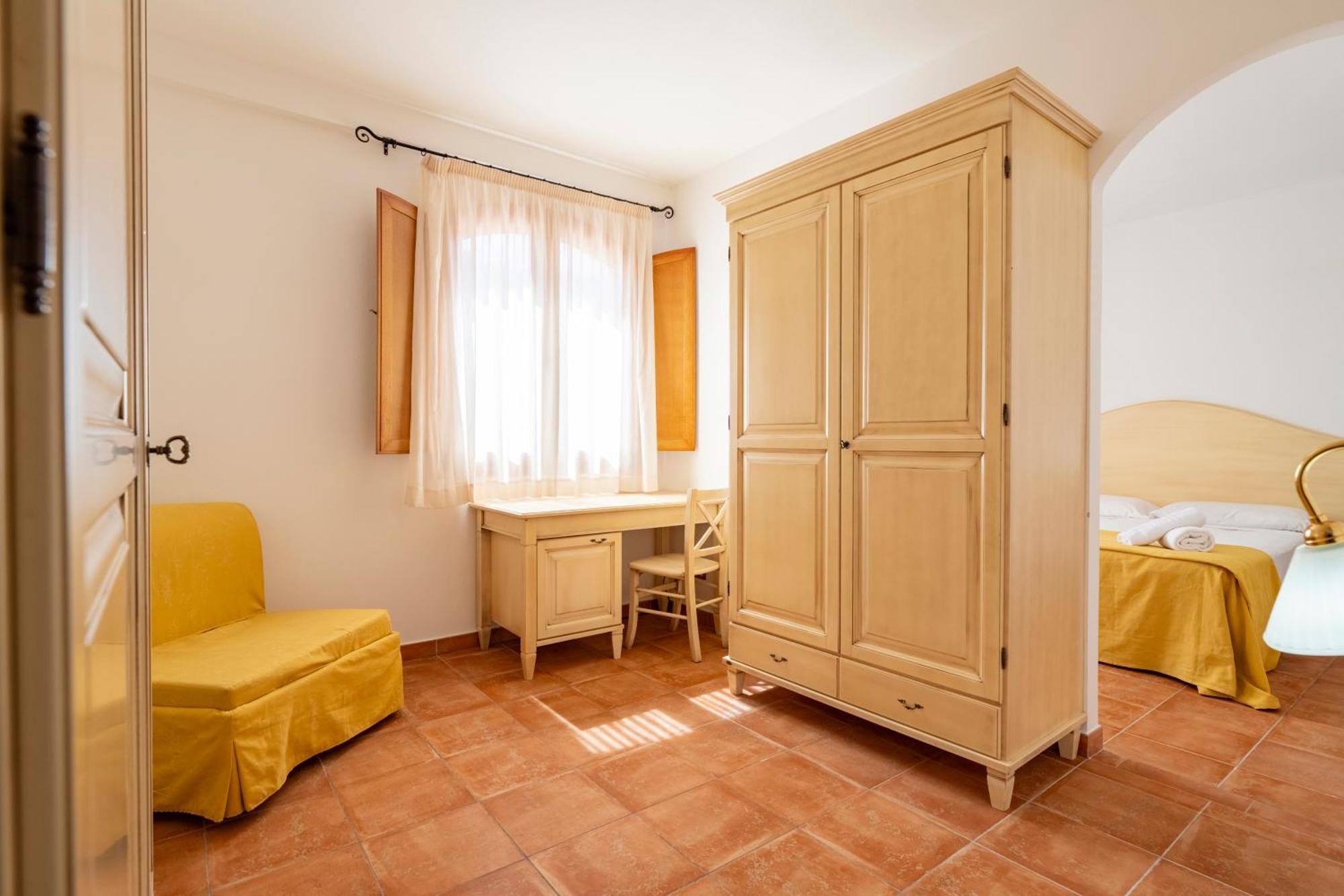 Hotel Marie Claire Lanusei Εξωτερικό φωτογραφία