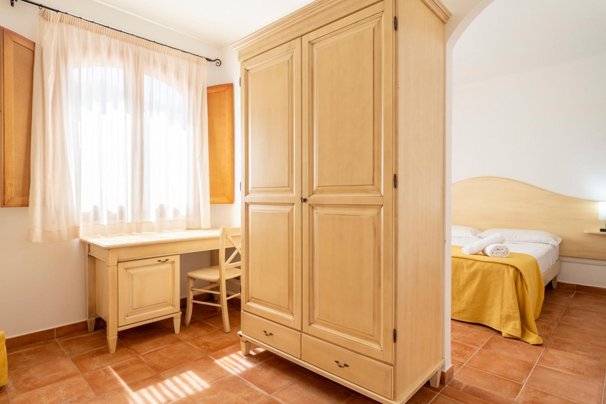 Hotel Marie Claire Lanusei Εξωτερικό φωτογραφία