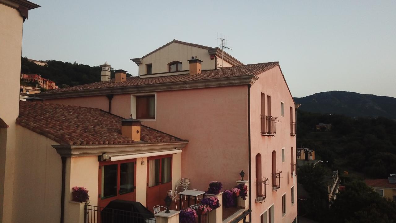 Hotel Marie Claire Lanusei Εξωτερικό φωτογραφία
